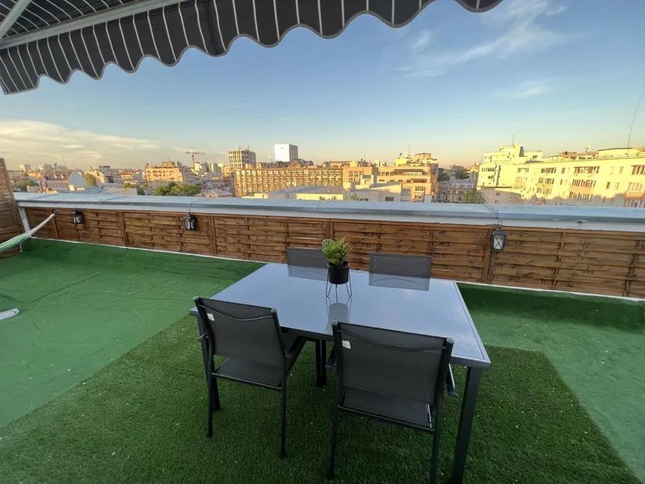 Downtown Studio By Darius Residence บูคาเรสต์ ภายนอก รูปภาพ