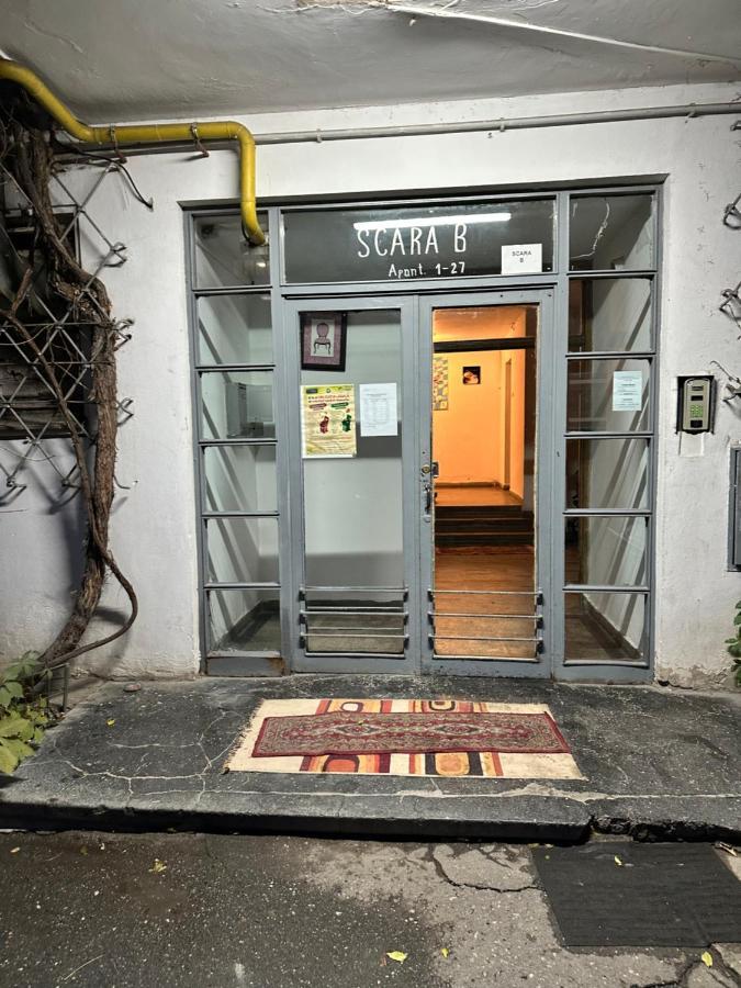 Downtown Studio By Darius Residence บูคาเรสต์ ภายนอก รูปภาพ