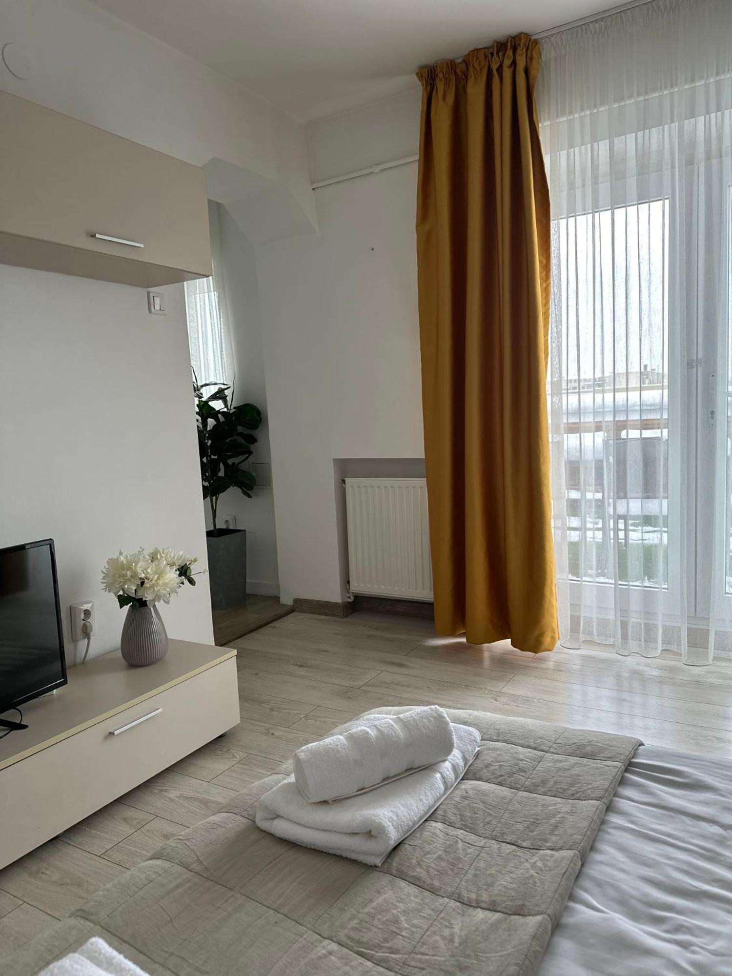 Downtown Studio By Darius Residence บูคาเรสต์ ภายนอก รูปภาพ