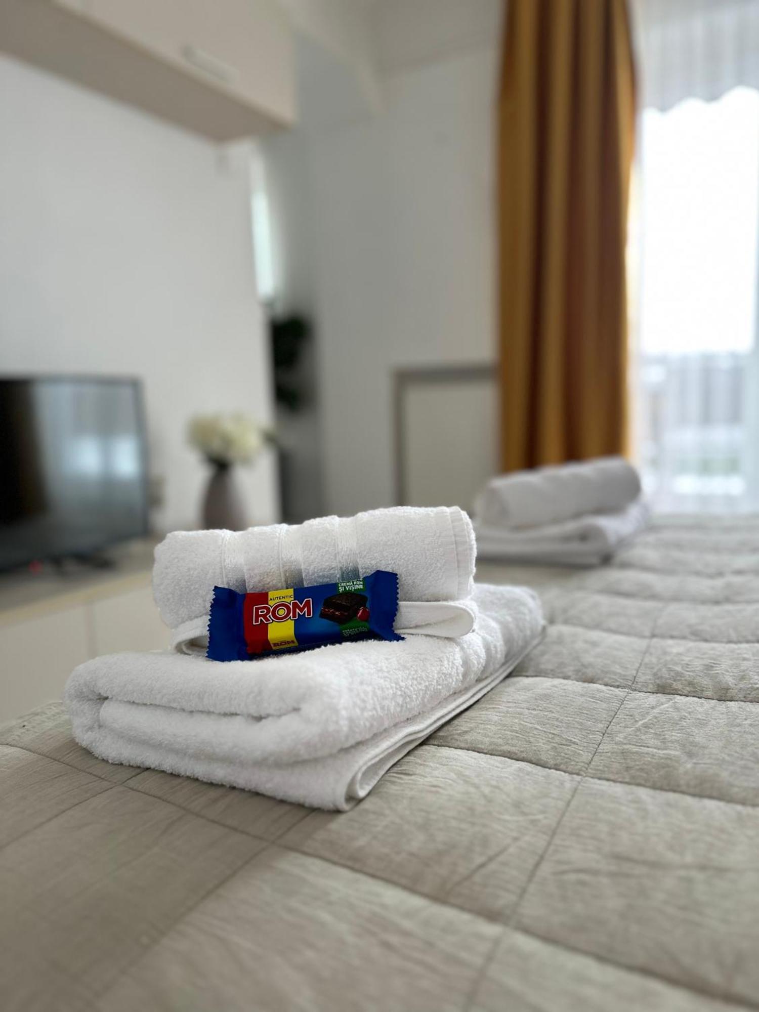 Downtown Studio By Darius Residence บูคาเรสต์ ภายนอก รูปภาพ